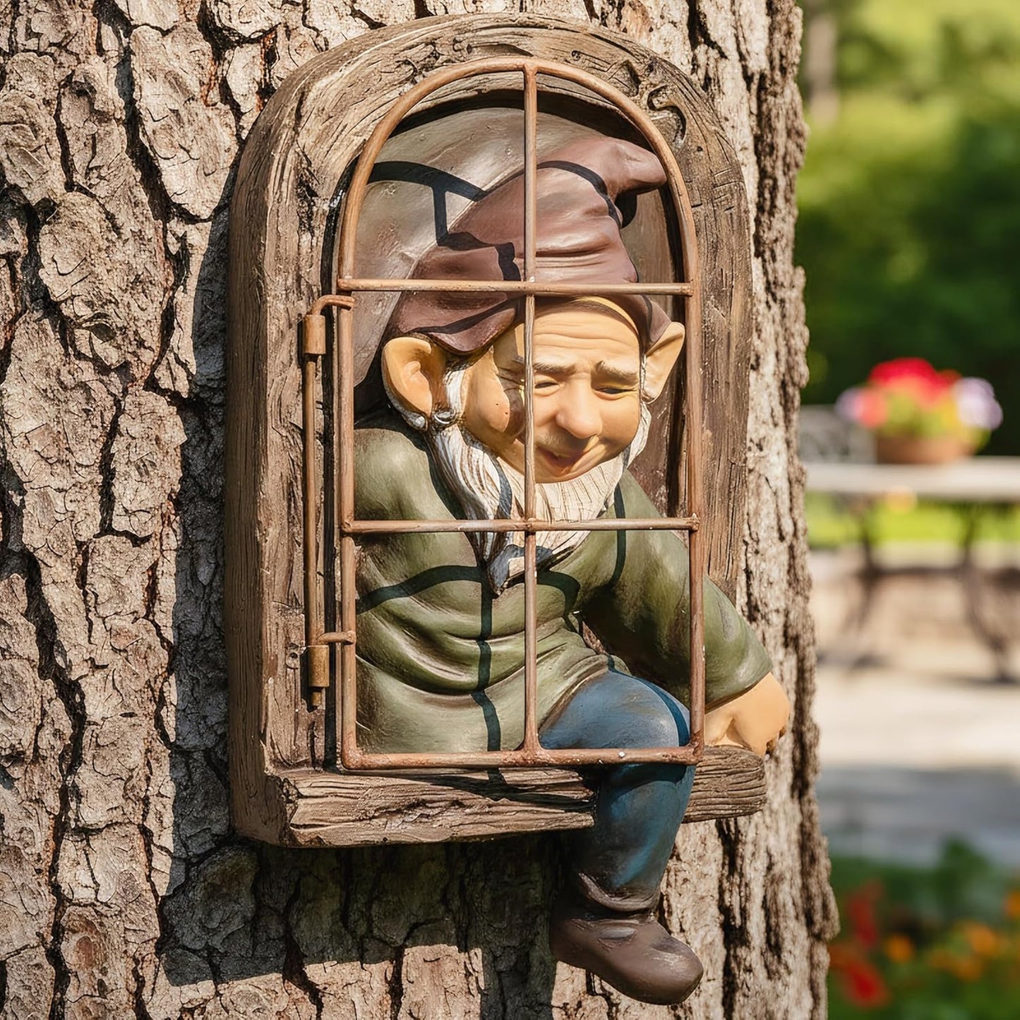 Garden Gnome Statue,Climbing Elves Sculpture,Outdoor Fairy Door Figurines,Fairy Hanging Decor,Tree Hugger Perfect for Garden Lovers Lawn, Patio,Yard Decor,Tree Peeker